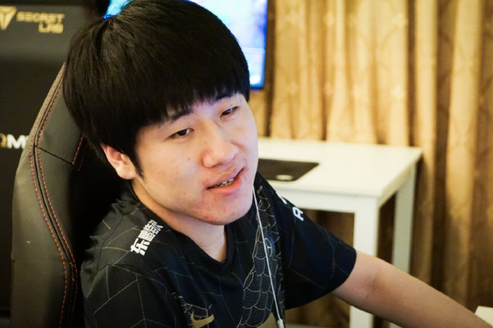 CLG力克G2,Gumayusi开启传奇时刻鏖战多局淘汰赛,锁定晋级资格的简单介绍 CLG力克G2,Gumayusi开启传奇时刻鏖战多局淘汰赛,锁定晋级资格的简单介绍