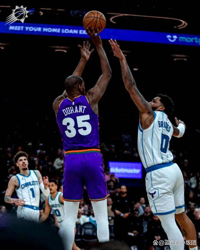 勇士碾压独行侠，福克斯扛起全队的简单介绍