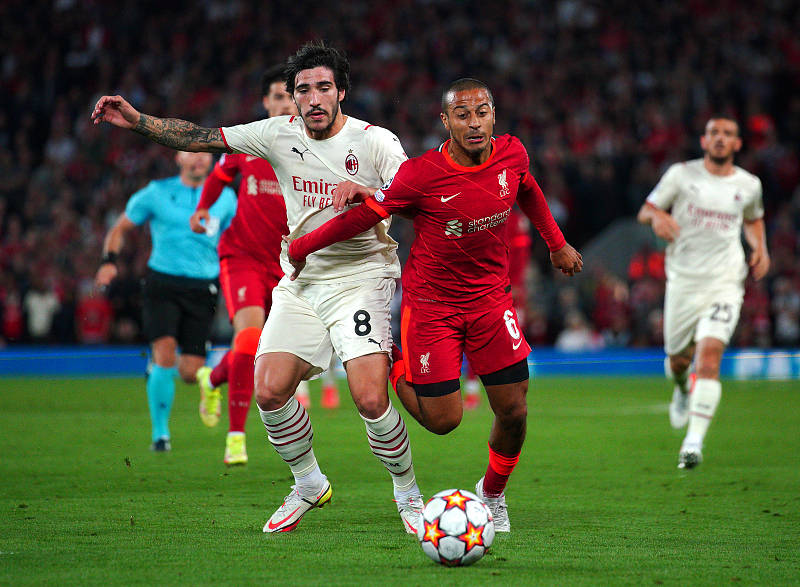 AC米兰横扫利物浦,罗德里惊艳四座 AC米兰横扫利物浦,罗德里惊艳四座